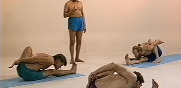 Ashtanga Yoga – Prima Serie guidata da Sri K. Pattabhi Jois